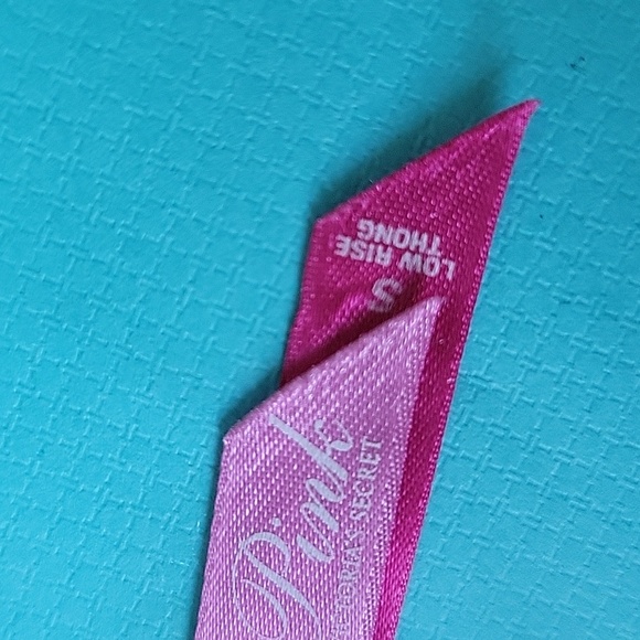 Victoria's Secret Pink Low Rise Thong - Picture 10 of 12